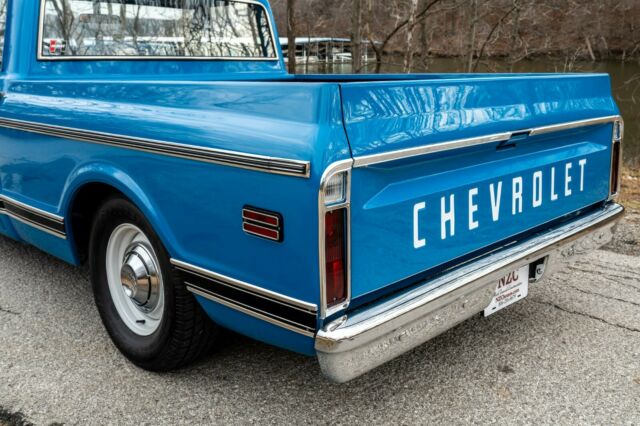 Chevrolet C-10 1972 image number 13