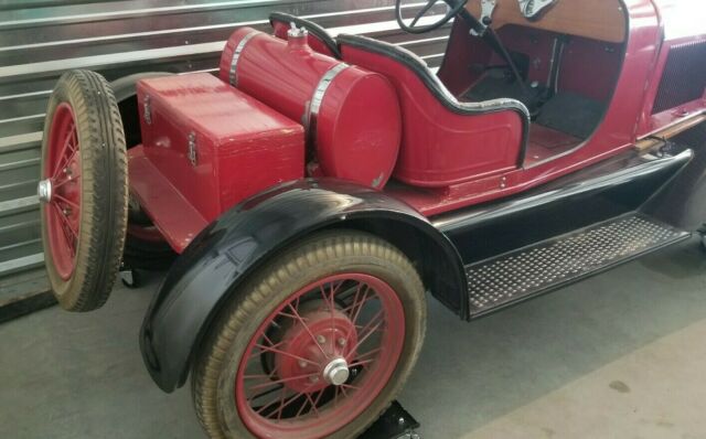 Ford Model B 1928 image number 8