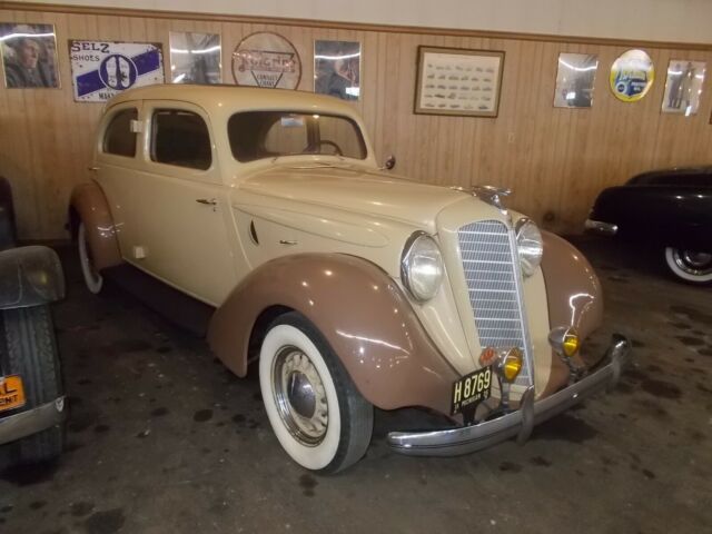 Hupmobile Model-D 1935 image number 2