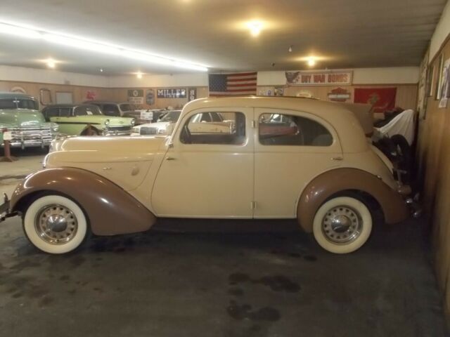 Hupmobile Model-D 1935 image number 23