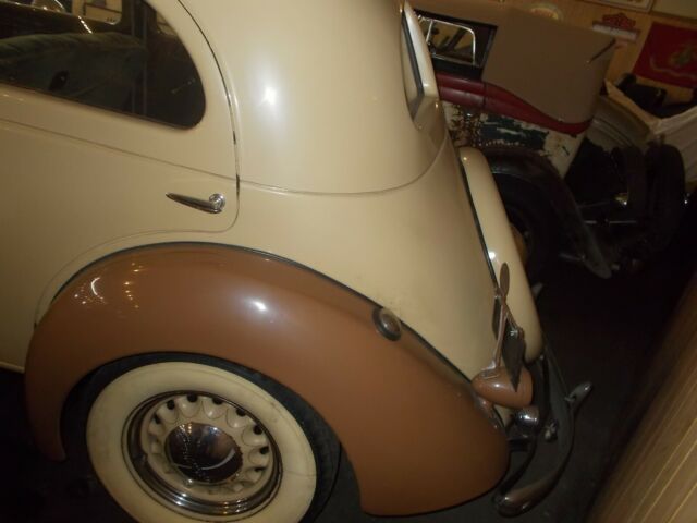 Hupmobile Model-D 1935 image number 24