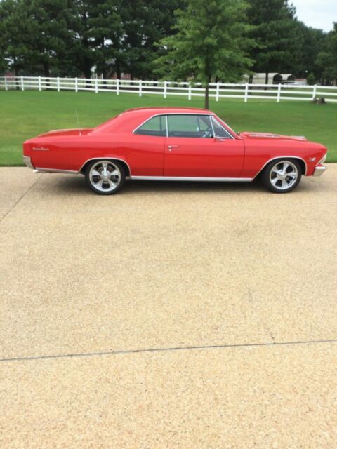 Chevrolet Chevelle 1966 image number 0