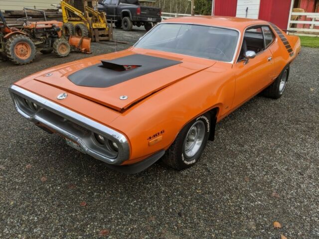 Plymouth Road Runner 1972 image number 44