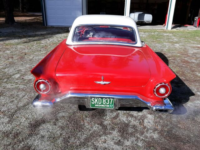 Ford Thunderbird 1957 image number 33