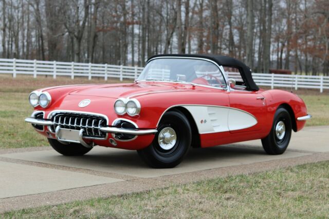 Chevrolet Corvette 1959 image number 1