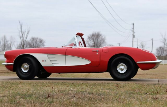 Chevrolet Corvette 1959 image number 19