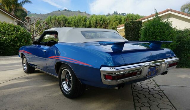 Pontiac GTO 1971 image number 13