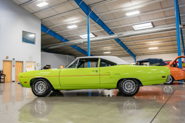 Plymouth Road Runner 1970 image number 6