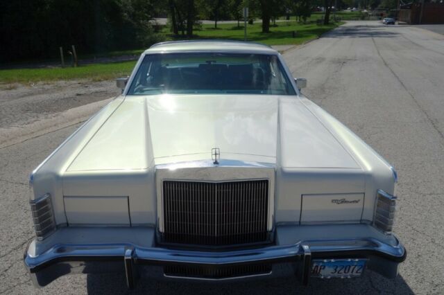 Lincoln Continental 1978 image number 27