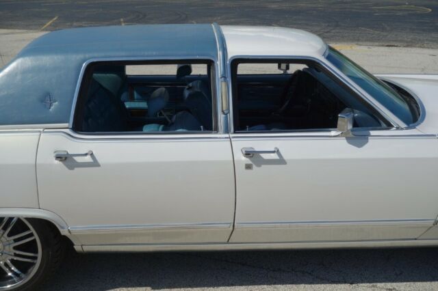 Lincoln Continental 1978 image number 37