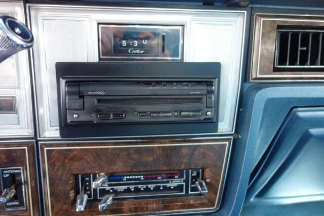 Lincoln Continental 1978 image number 47