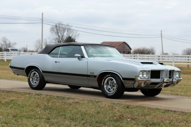 Oldsmobile 442 1971 image number 14