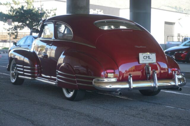 Chevrolet Fleetline 1948 image number 29