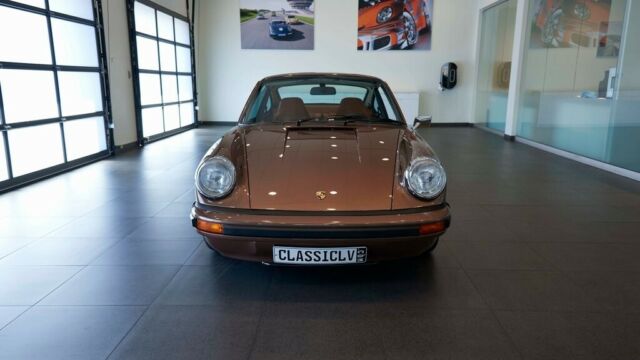 Porsche 911 1974 image number 25