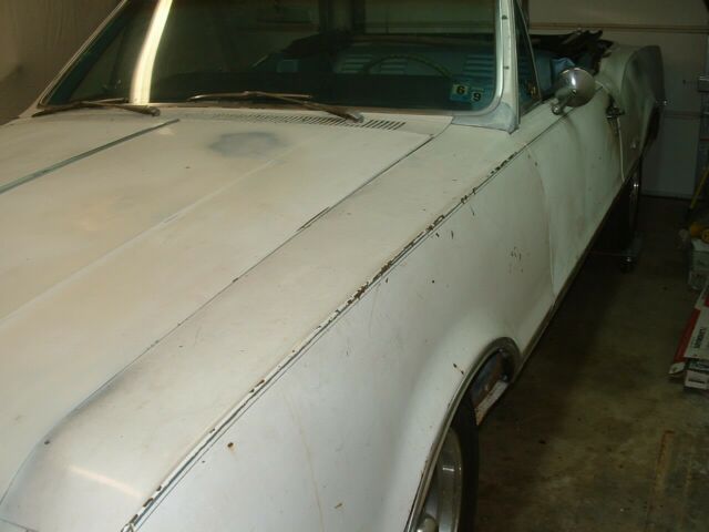 Oldsmobile Cutlass 1966 image number 2