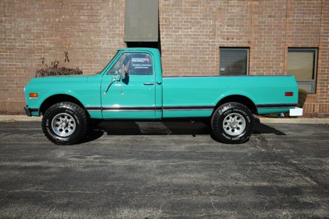 Chevrolet C/K Pickup 2500 1971 image number 25