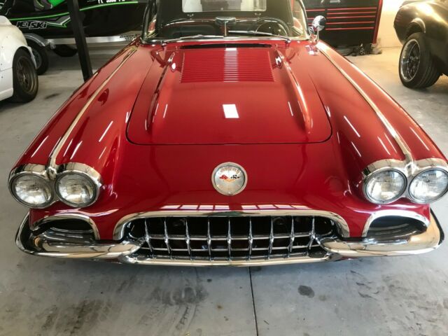 Chevrolet Corvette 1958 image number 22