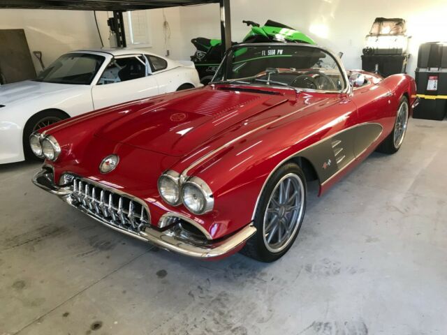 Chevrolet Corvette 1958 image number 32