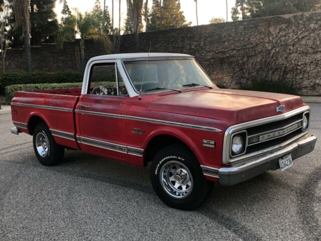 Chevrolet C-10 1970 image number 2