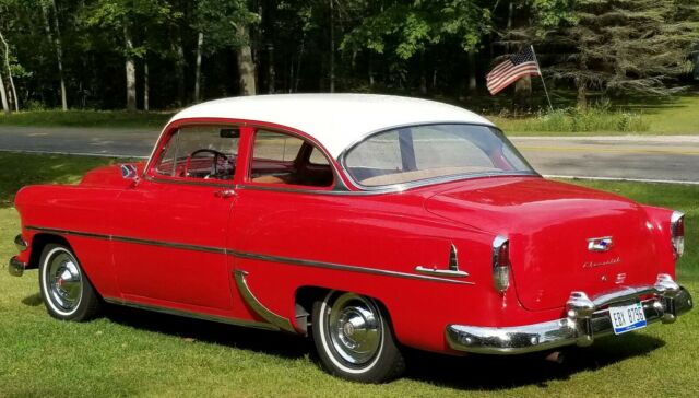 Chevrolet Bel Air/150/210 1954 image number 23