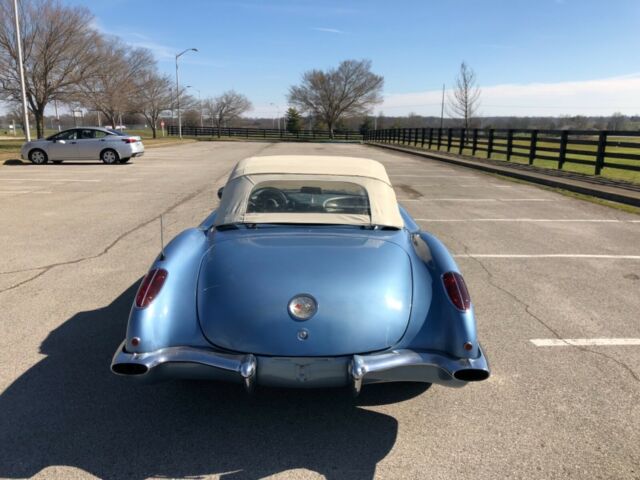 Chevrolet Corvette 1959 image number 27