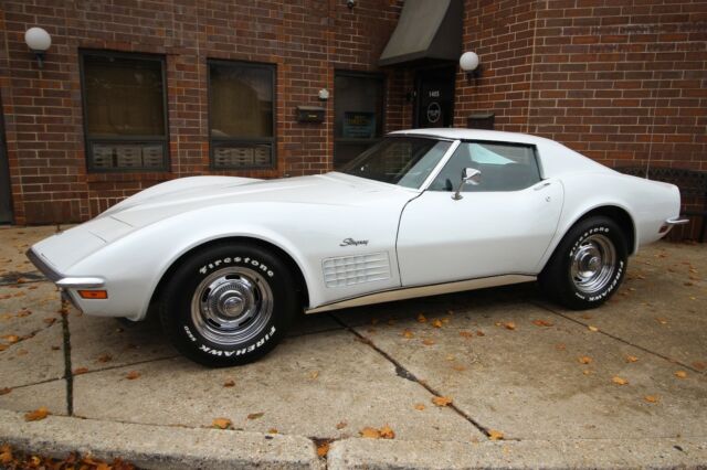 Chevrolet Corvette 1972 image number 1