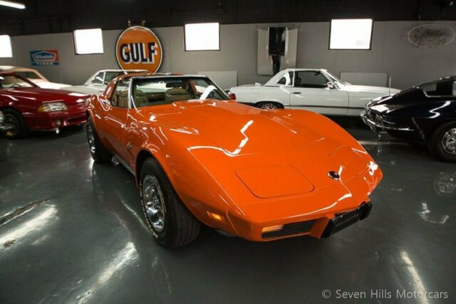 Chevrolet Corvette 1975 image number 22