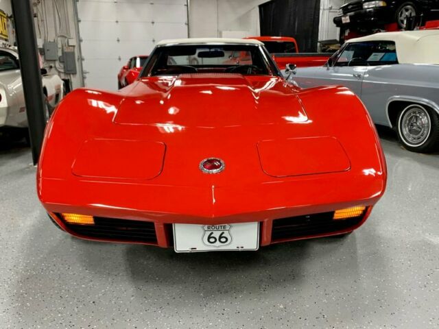 Chevrolet Corvette 1974 image number 16