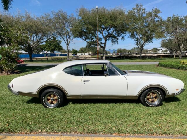 Oldsmobile Cutlass 1968 image number 31