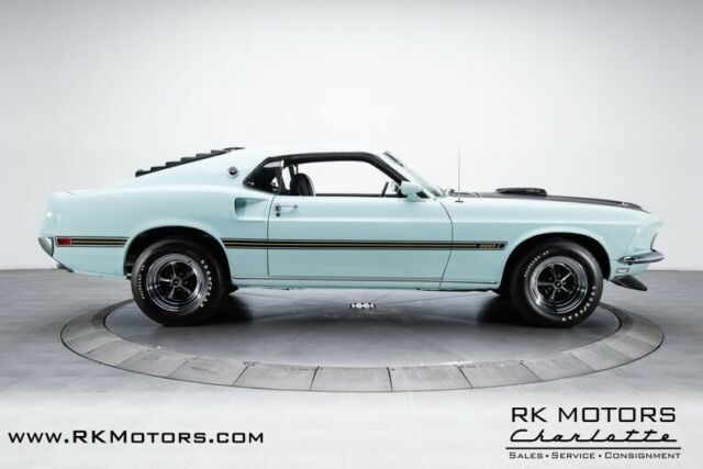 Ford Mustang 1969 image number 28