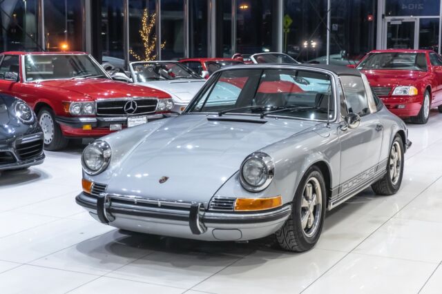 Porsche 911 1971 image number 32