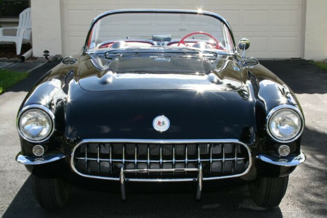 Chevrolet Corvette 1957 image number 28