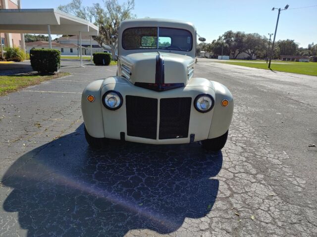 Ford Pickup 1946 image number 20