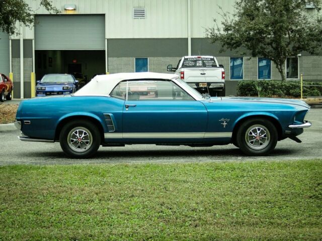 Ford Mustang 1969 image number 11