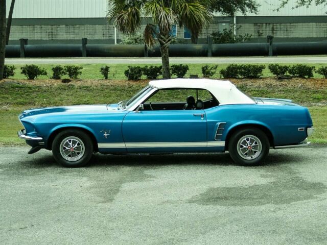 Ford Mustang 1969 image number 6