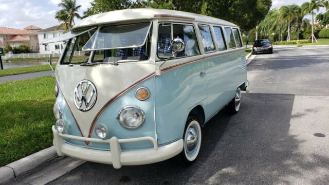 Volkswagen Bus/Vanagon 1970 image number 0