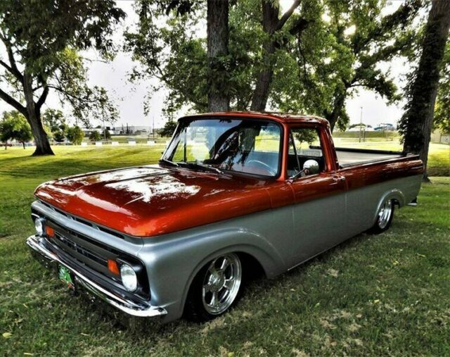 Ford F-100 1962 image number 0