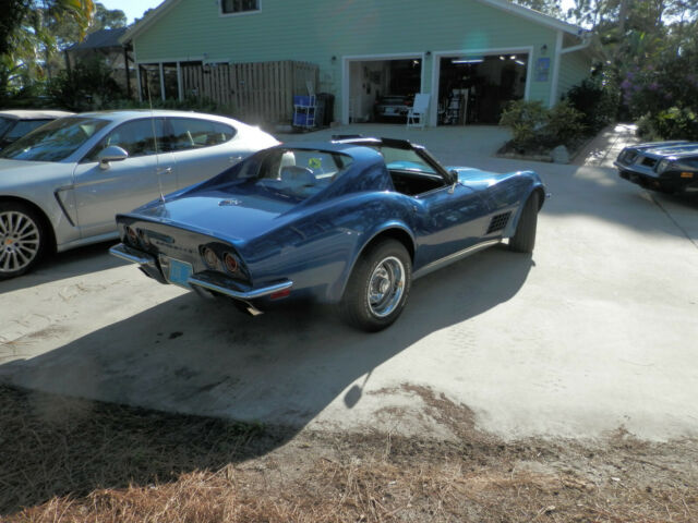 Chevrolet Corvette 1971 image number 27