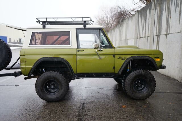 Ford Bronco 1974 image number 18