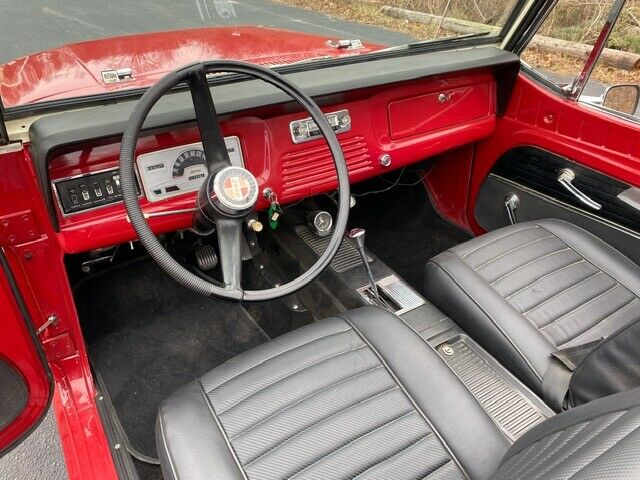 Jeep Jeepster 1967 image number 10