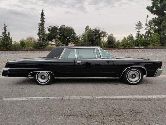 Chrysler Imperial 1965 image number 28