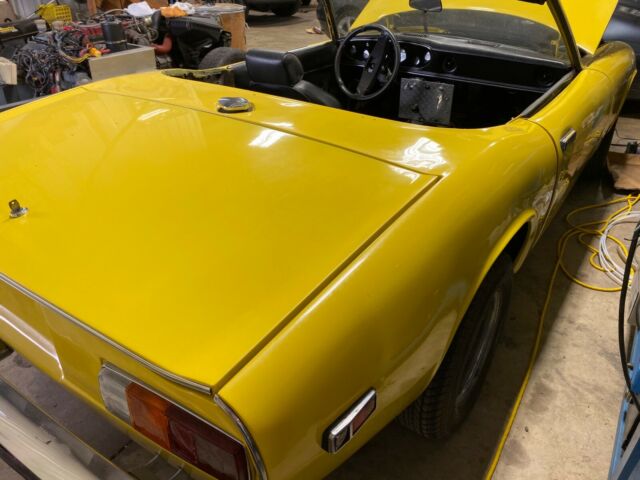 Jensen Healey 2-seater sports car 1974 image number 6