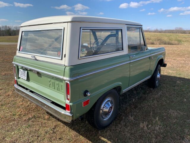 Ford Bronco 1969 image number 21