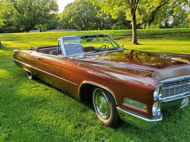 Cadillac DeVille 1966 image number 11