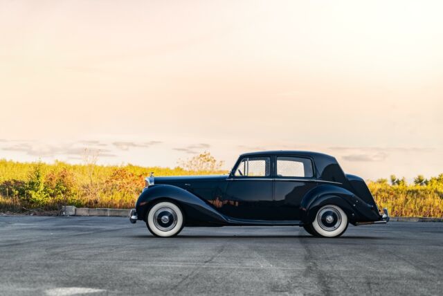 Bentley Mark VI Saloon 1951 image number 44