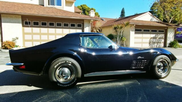 Chevrolet Corvette 1971 image number 33