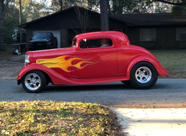 Chevrolet 3 window coupe 1935 image number 0