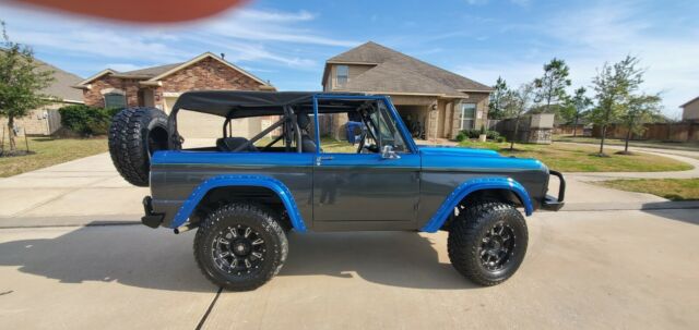 Ford Bronco 1967 image number 22