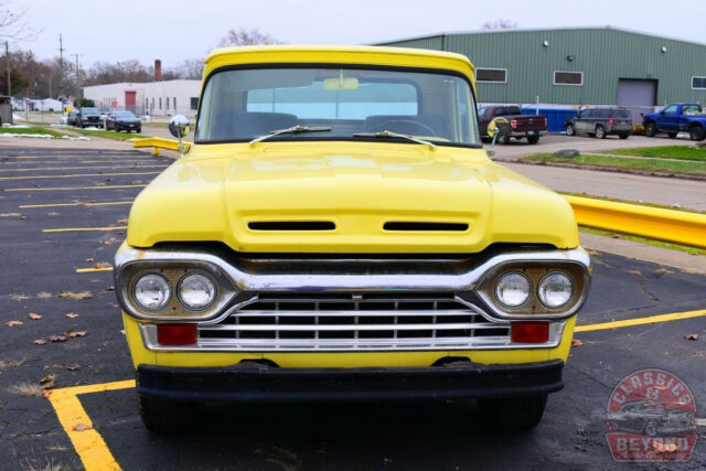 Ford F-100 1960 image number 2