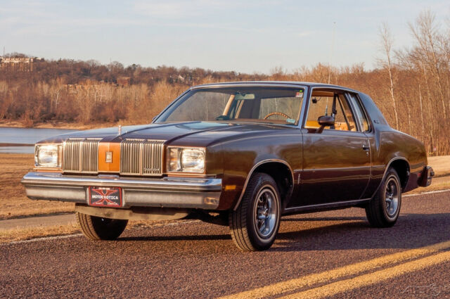 Oldsmobile Cutlass 1979 image number 12